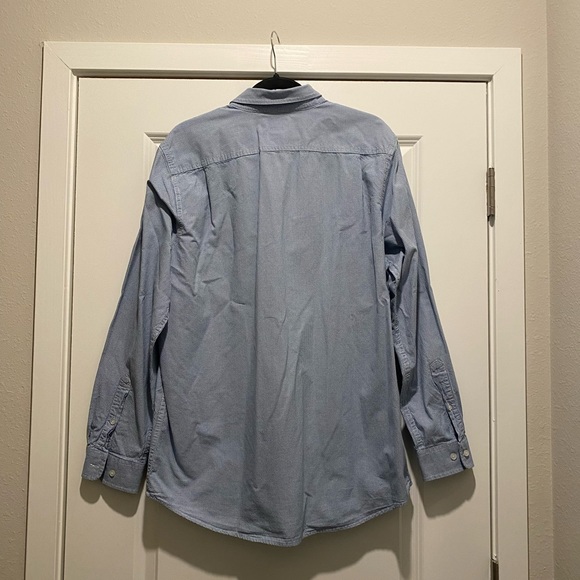 NWOT L.L.Bean Slightly Fitted Button Up Size Large ITEM ID 294208 Blue and White - Picture 2 of 5